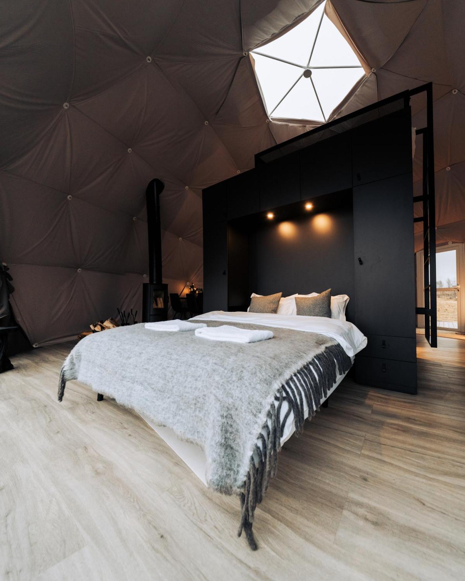Golden Circle Domes - Lake View Selfoss Exterior foto